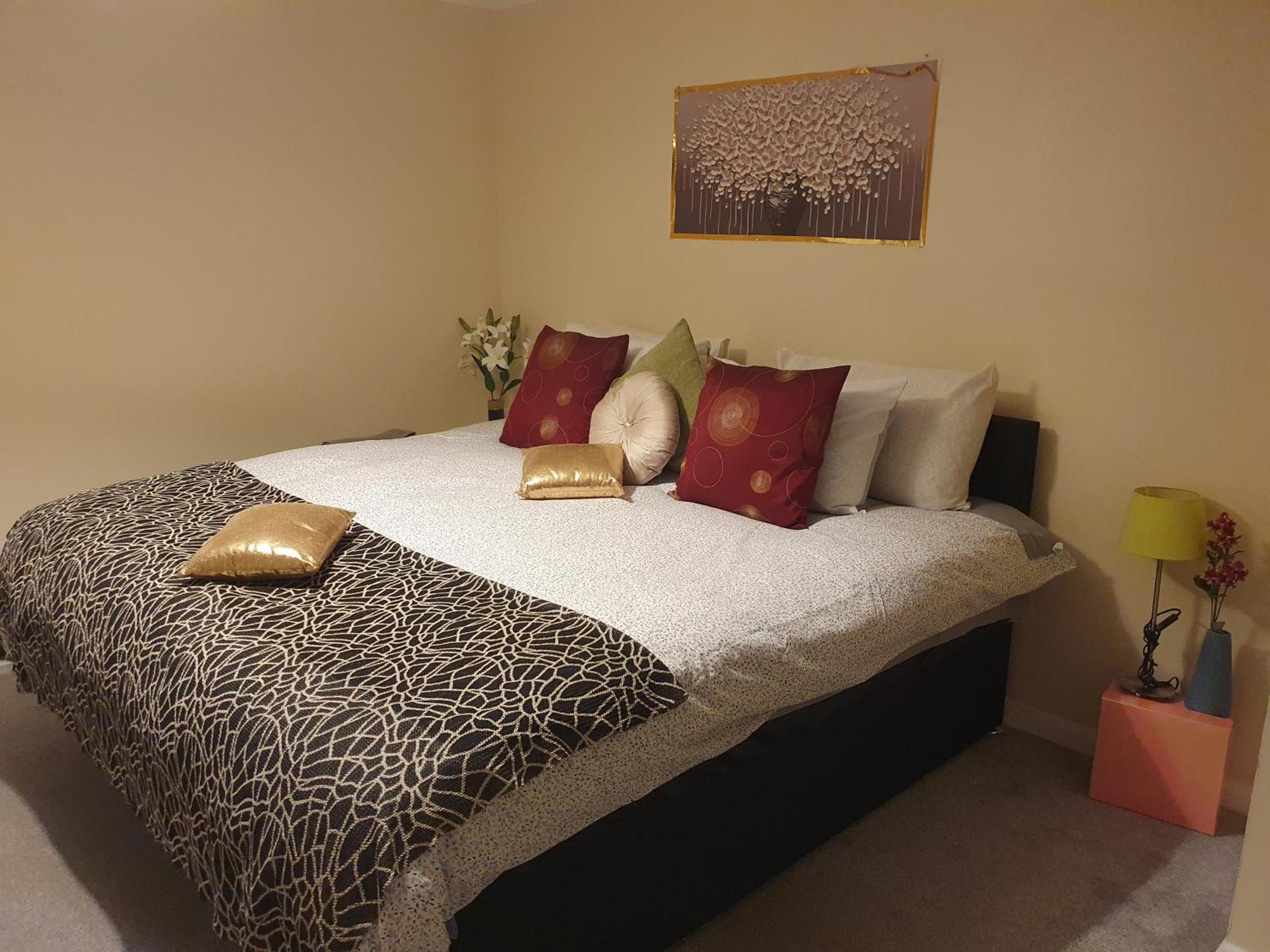 Lovely 1Bedrood Apartment Guildford Eksteriør billede