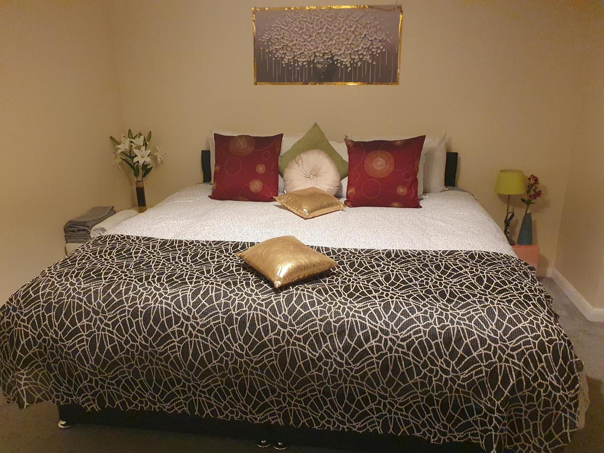 Lovely 1Bedrood Apartment Guildford Eksteriør billede