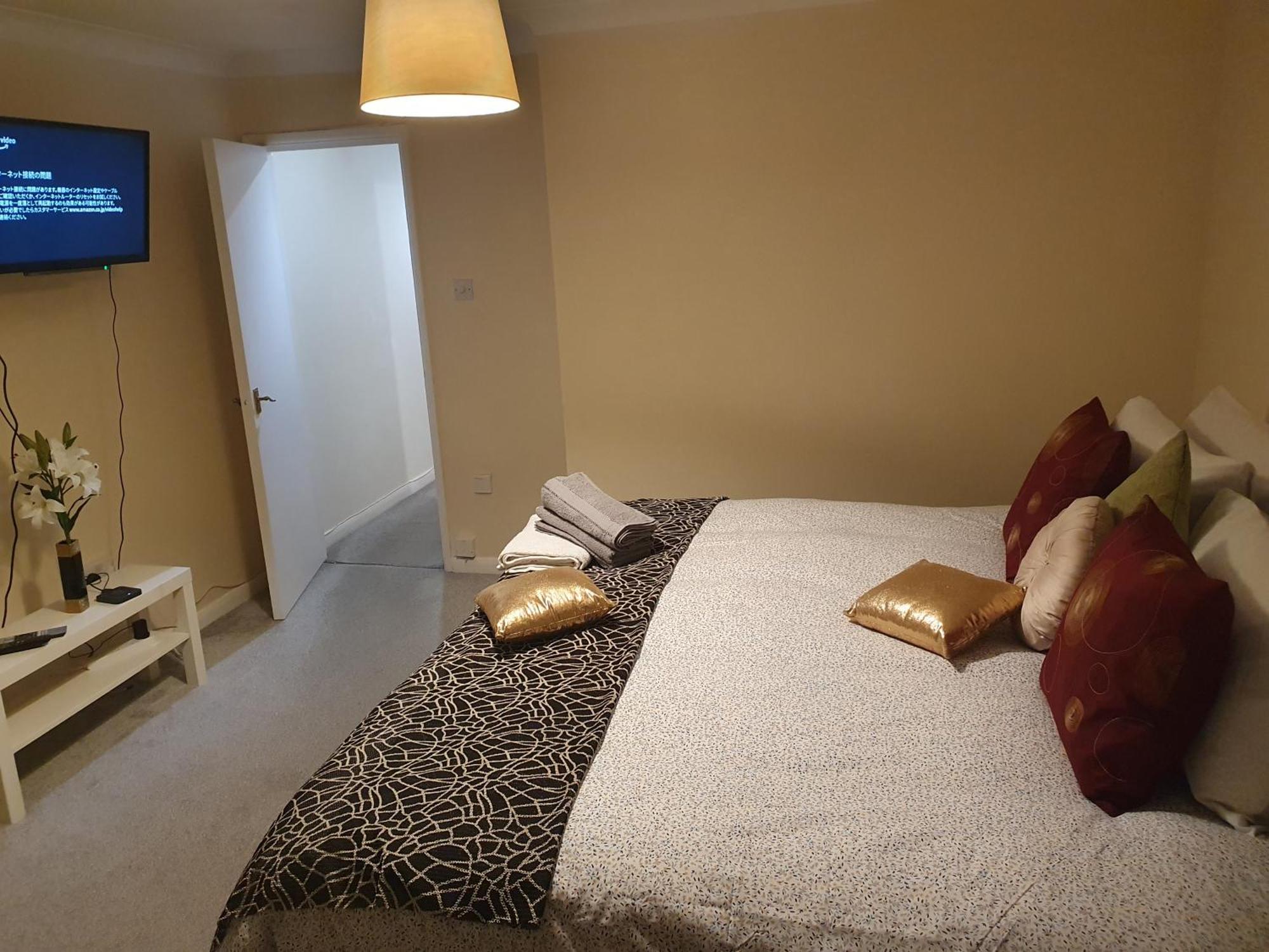 Lovely 1Bedrood Apartment Guildford Eksteriør billede